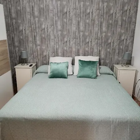 Con Piscina Privada Manitaga. Вилла