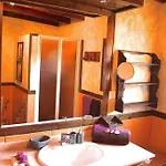 Con Piscina Privada Manitaga. فيلة *
