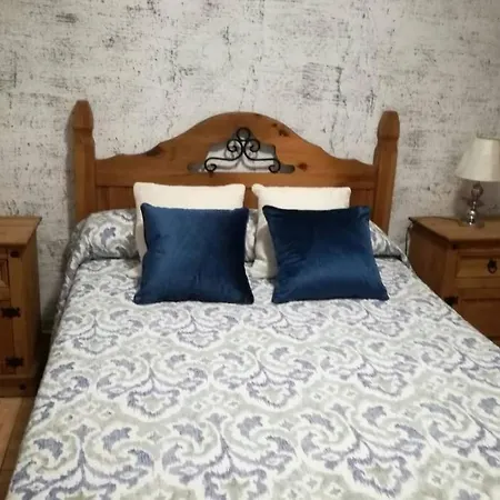 Con Piscina Privada Manitaga. Вилла