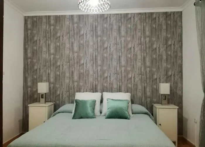 Con Piscina Privada Manitaga. * Туйнехе