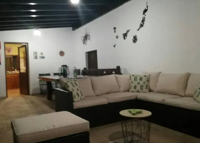 Con Piscina Privada Manitaga. *