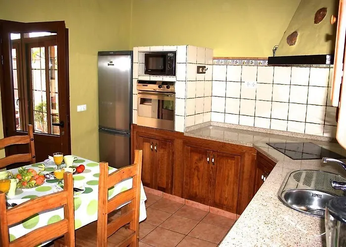 Con Piscina Privada Manitaga. Туйнехе