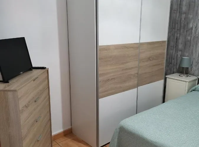 Con Piscina Privada Manitaga. Туйнехе